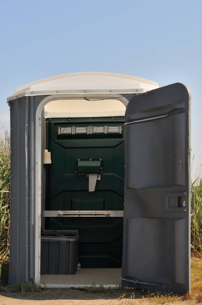 Porta potty delivery and setup in Farrell, PA